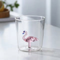 Bicchiere in Vetro con Statuina 3D Interna – Design Creativo per Drink